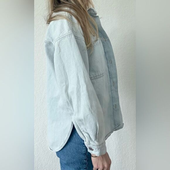 Zara Light Wash Oversized Denim Shirt – XS - Picture 5 of 7